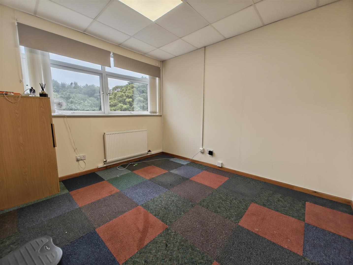 Unit 30, Chadkirk Business Park, photo 3